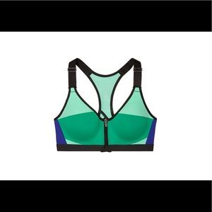Victoria's Secrets Sports Bra 34C